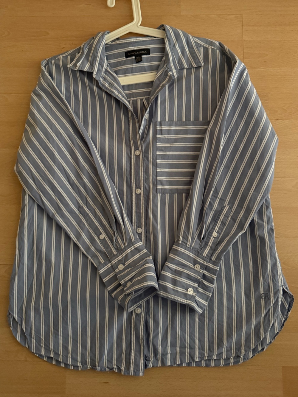 Banana Republic Button Down Shirt